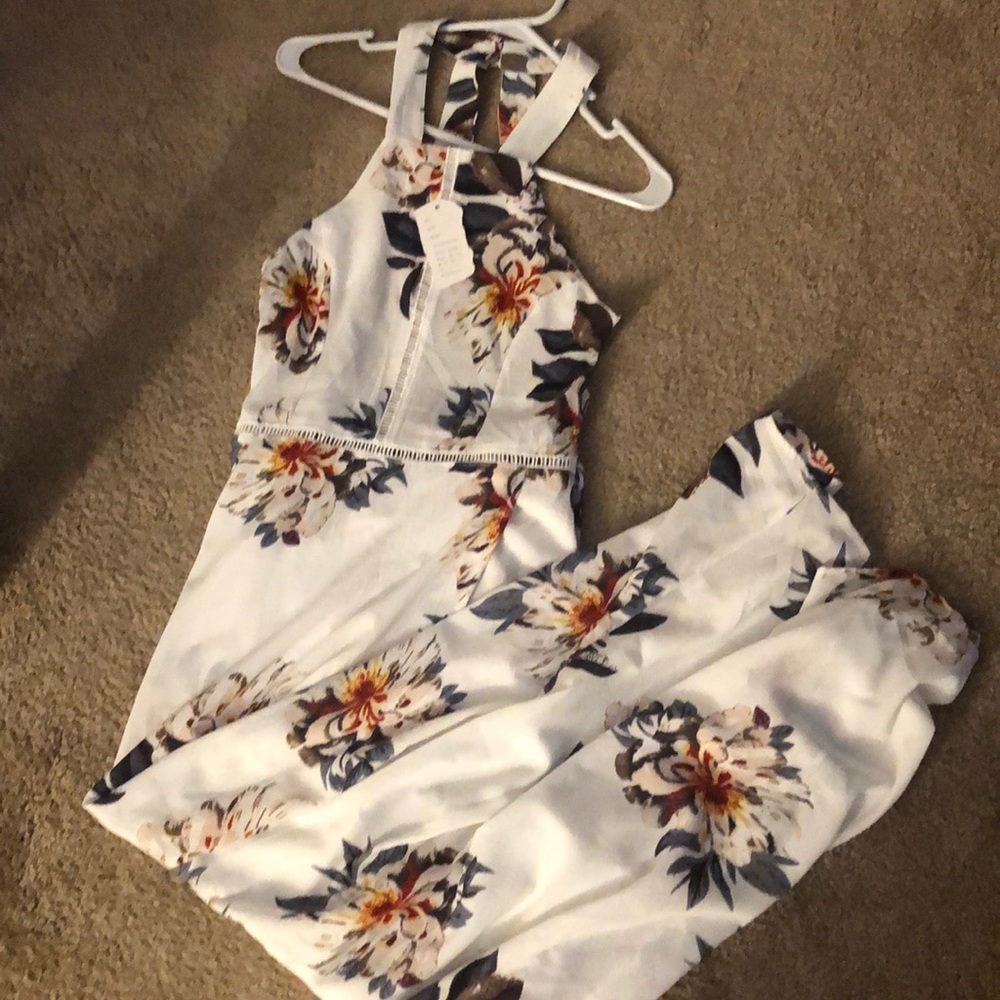 New white floral maxi dress